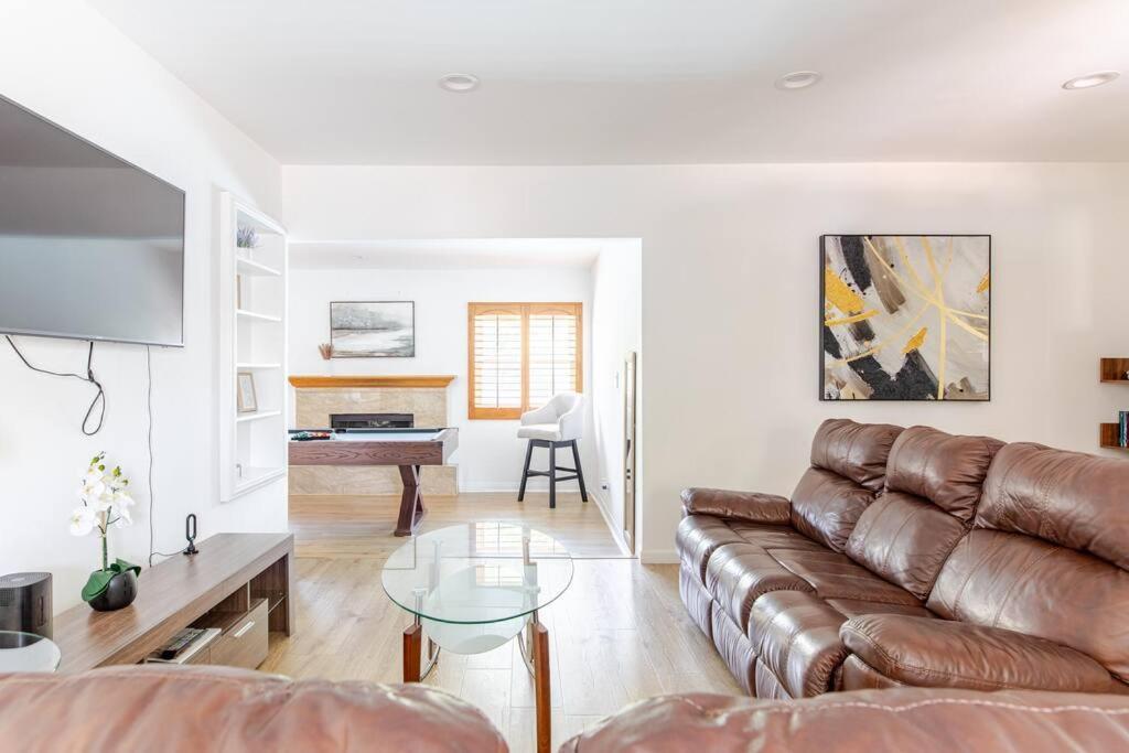 Villa Newly Furnished Pool House Los Ángeles Exterior foto