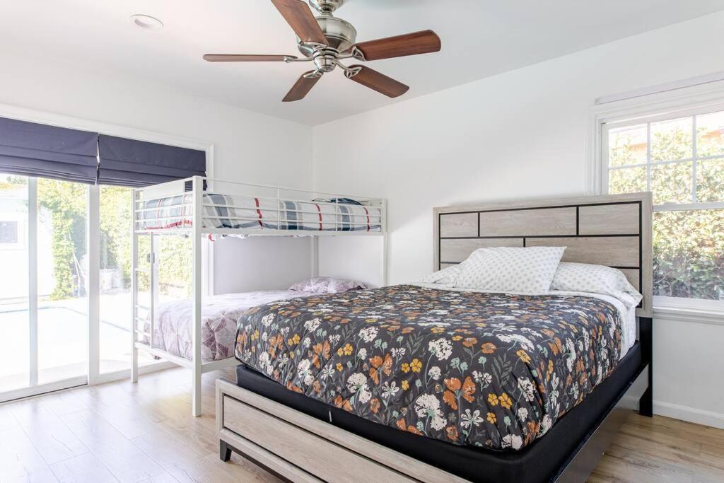 Villa Newly Furnished Pool House Los Ángeles Exterior foto
